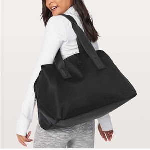 Lululemon Go Getter Bag